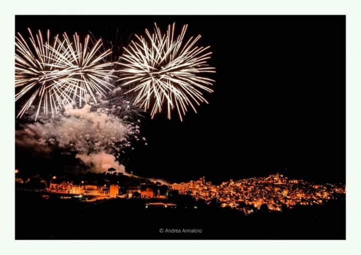הוילה קלטג'ירונה Alla Romana מראה חיצוני תמונה